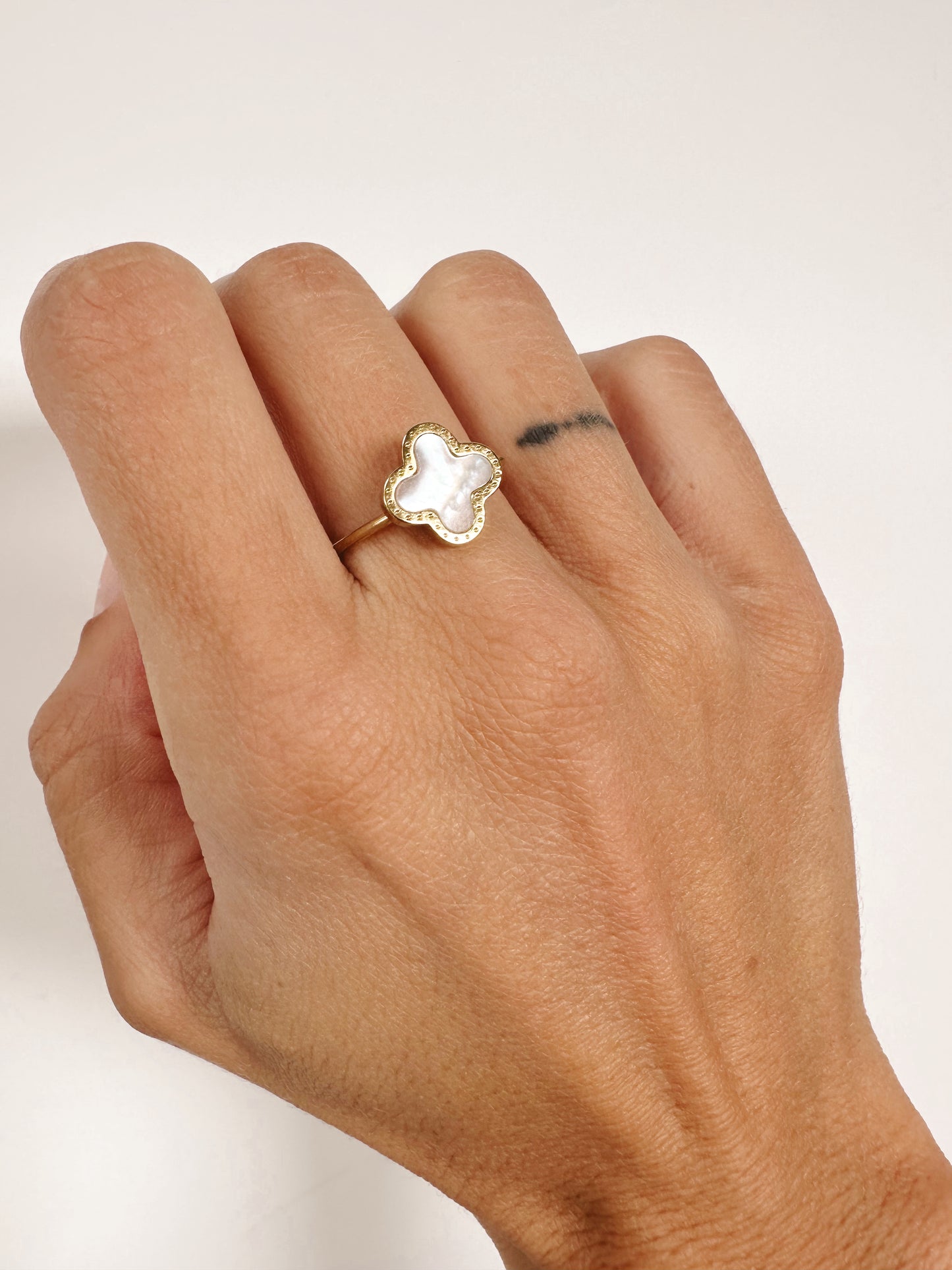 Bague trèfle nacré