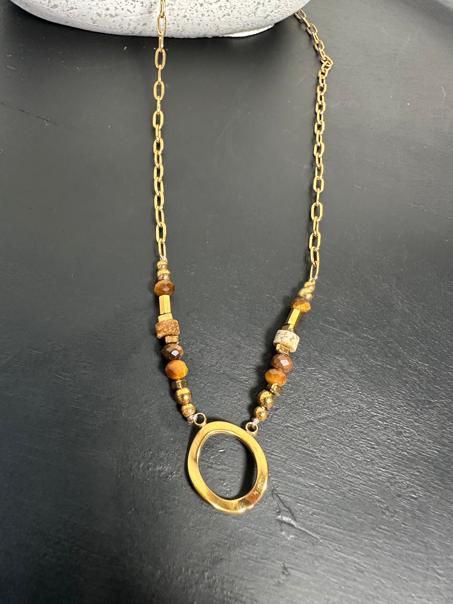 Collier tigre