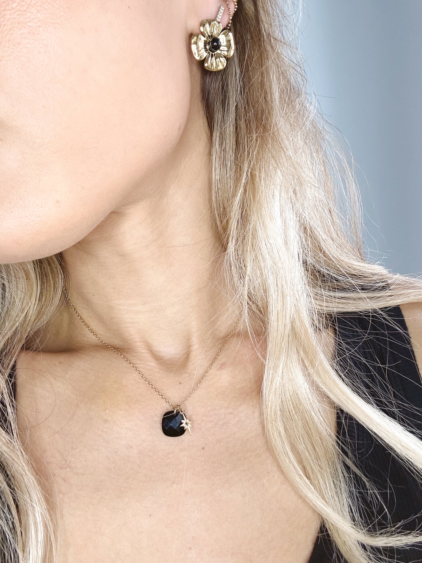 Collier étoile black